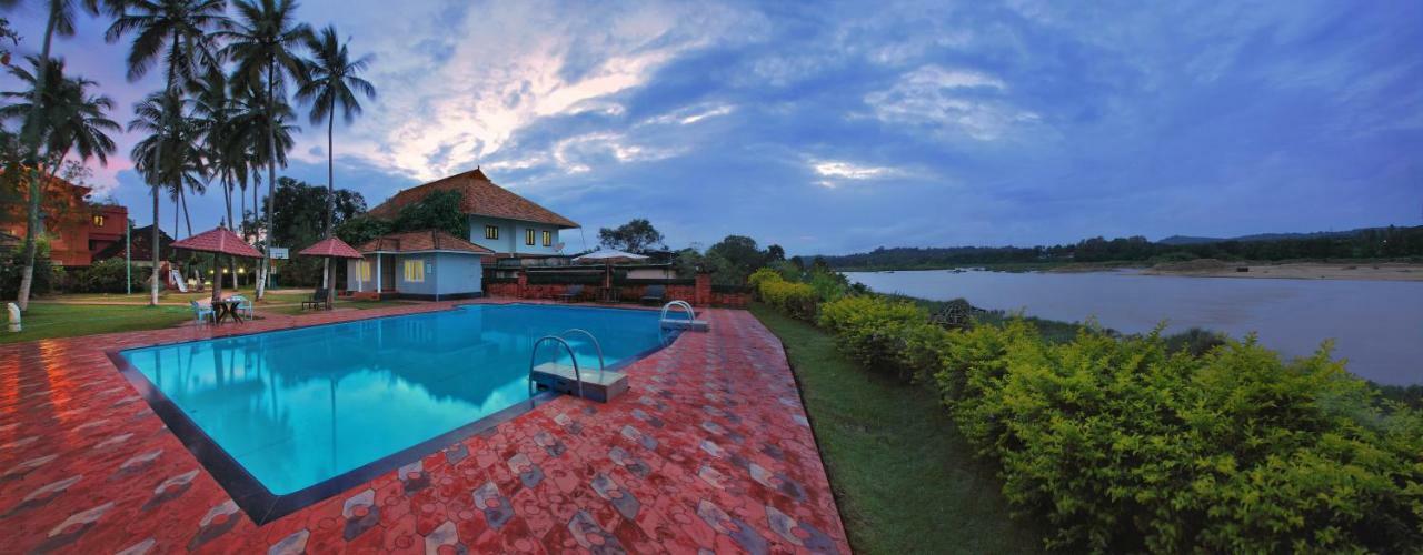 The River Retreat Heritage Ayurvedic Resort Shoranūr Kültér fotó